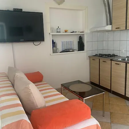 Zlotrg Apartment *